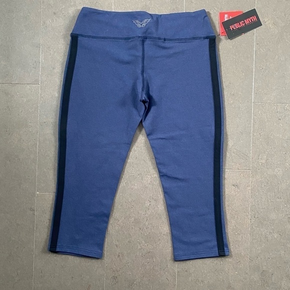 PUBLIC Myth retro racer crop Medium - Picture 5 of 6